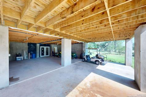 797 Glendale Road Spicewood TX 78669
