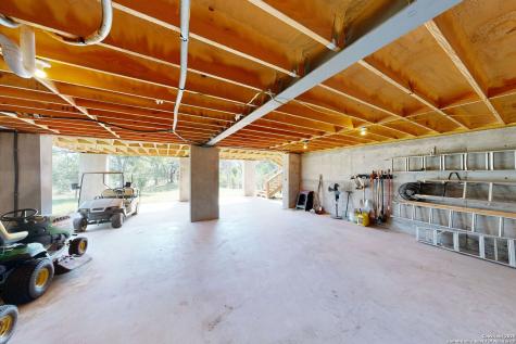 797 Glendale Road Spicewood TX 78669