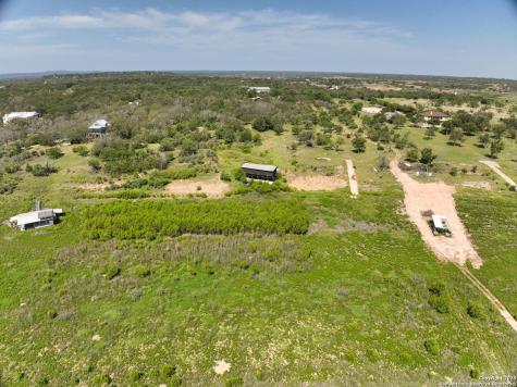 797 Glendale Road Spicewood TX 78669