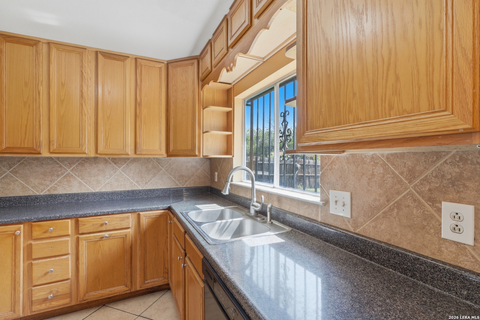 9050 Island View Street San Antonio TX 78242