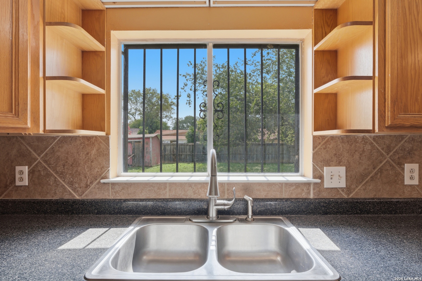 9050 Island View Street San Antonio TX 78242