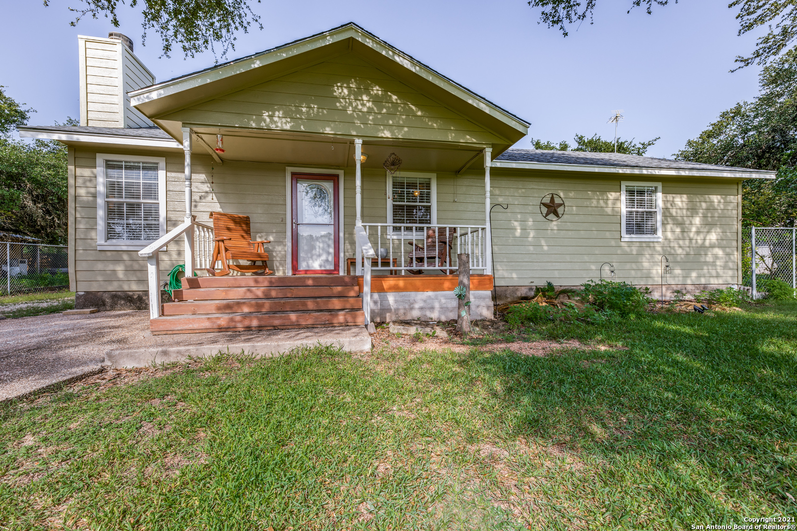 1143 Dawnridge Drive Canyon Lake TX 78133