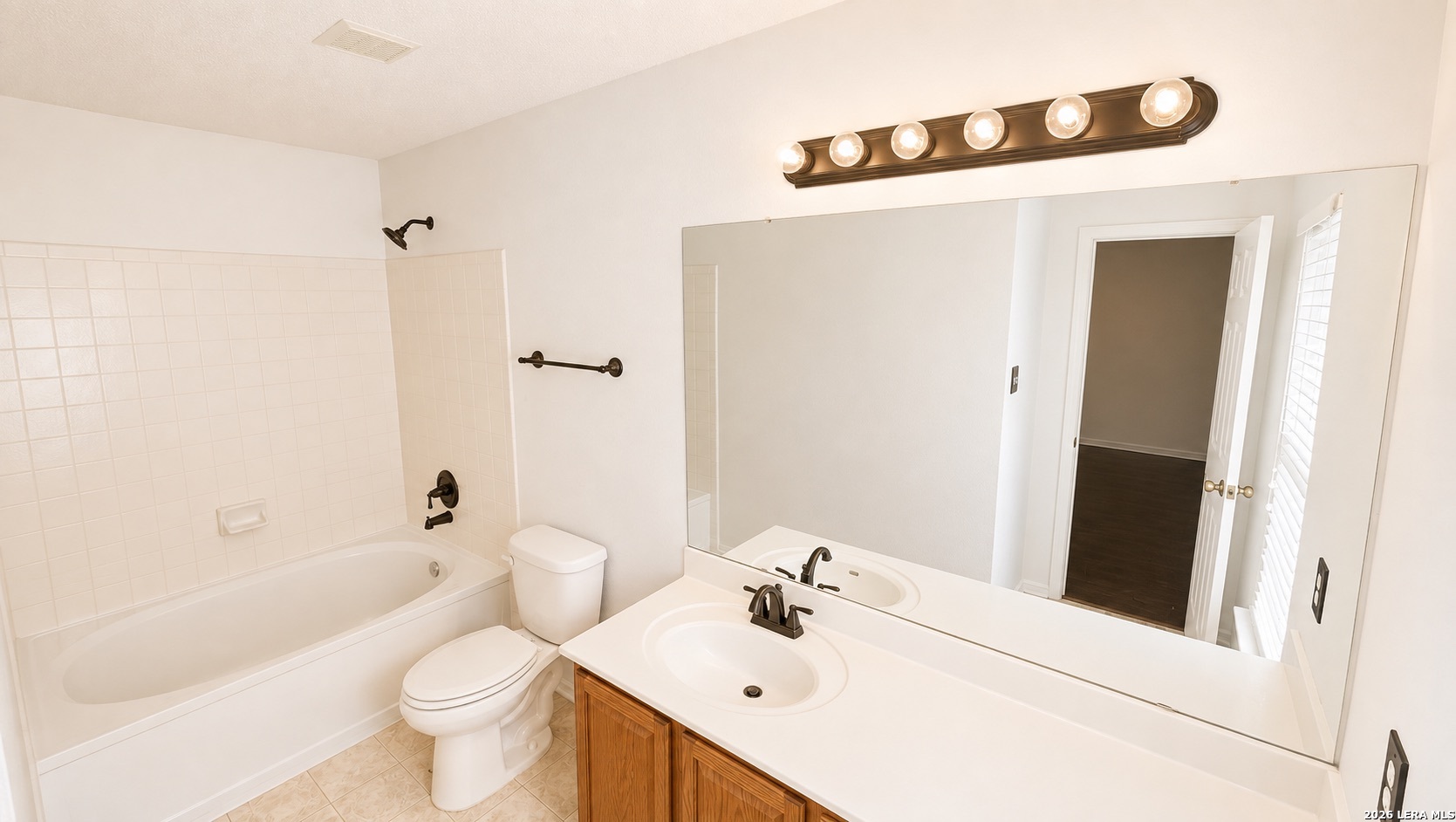 10554 Dugas Drive San Antonio TX 78245