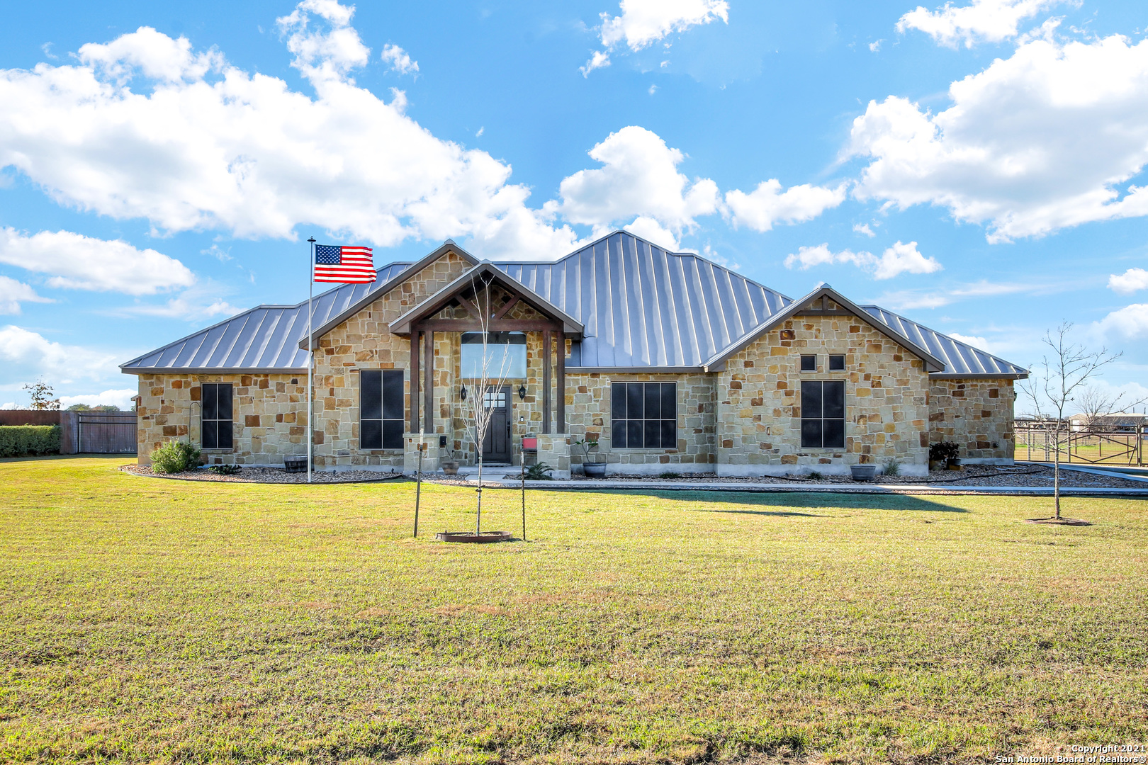 120 Haycraft Boulevard Marion TX 78124