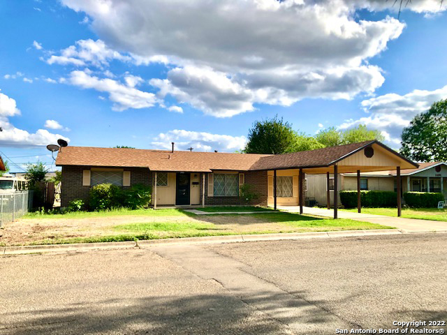 2403 Westwood Drive Hondo TX 78861