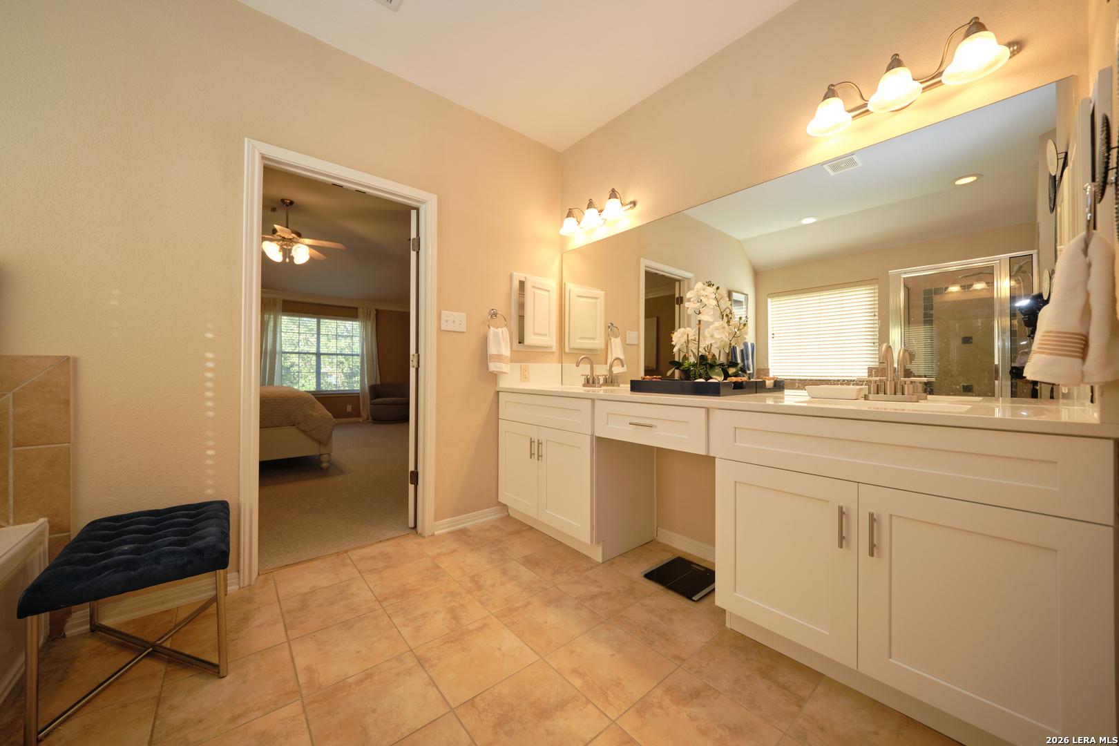 427 Elkgrove San Antonio TX 78260