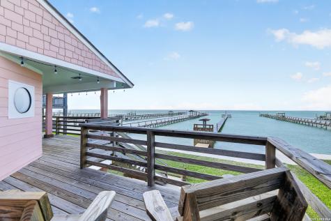128 Copano Ridge Road Rockport TX 78382