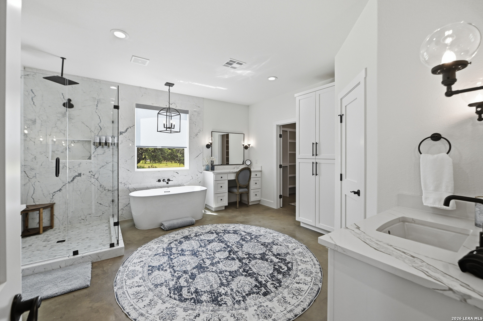 1668 Rocky Road Blanco TX 78606