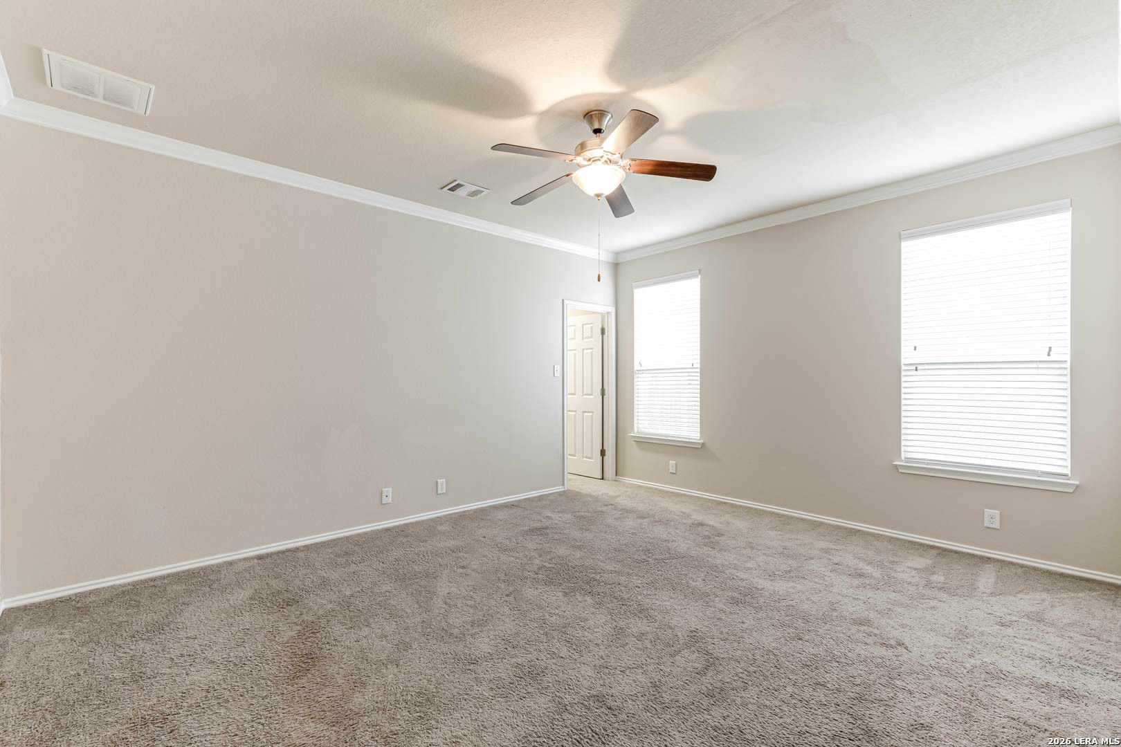 8715 Dove Oak Lane San Antonio TX 78254