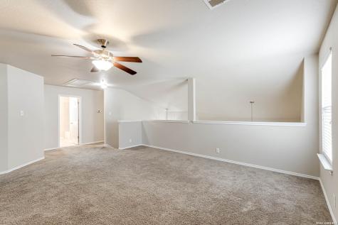 8715 Dove Oak Lane San Antonio TX 78254