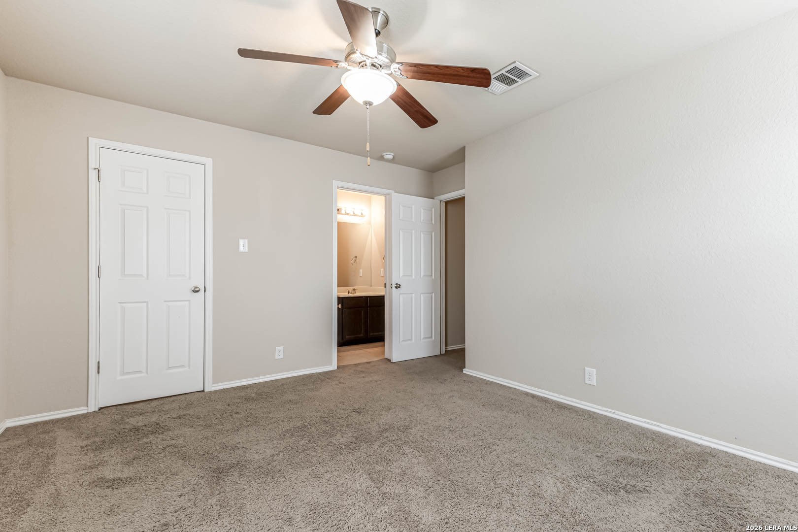 8715 Dove Oak Lane San Antonio TX 78254