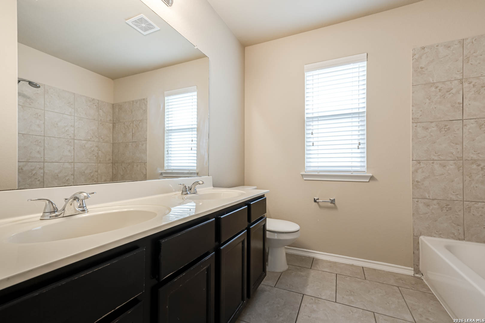 8715 Dove Oak Lane San Antonio TX 78254