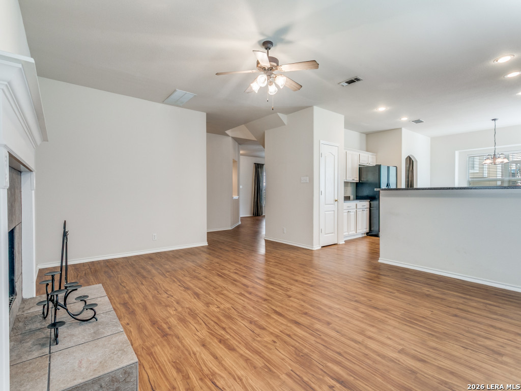 2122 Cardigan Hill San Antonio TX 78232