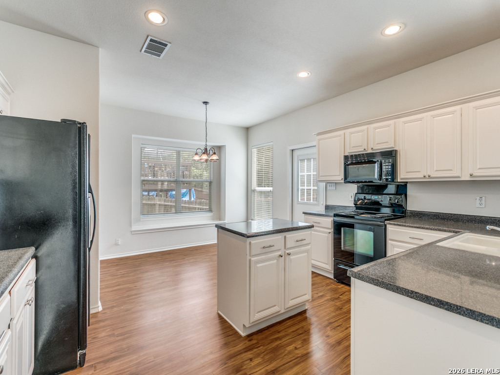 2122 Cardigan Hill San Antonio TX 78232