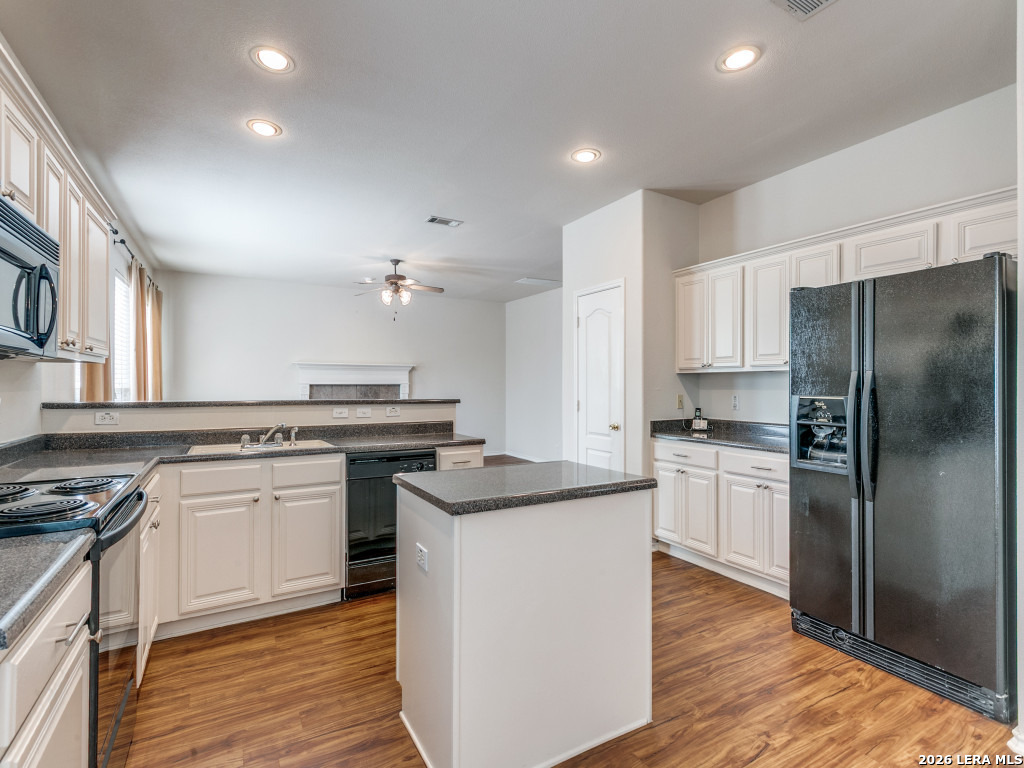 2122 Cardigan Hill San Antonio TX 78232