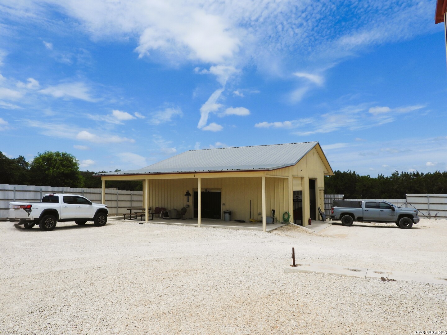 10766 Park Road 37 Lakehills TX 78063