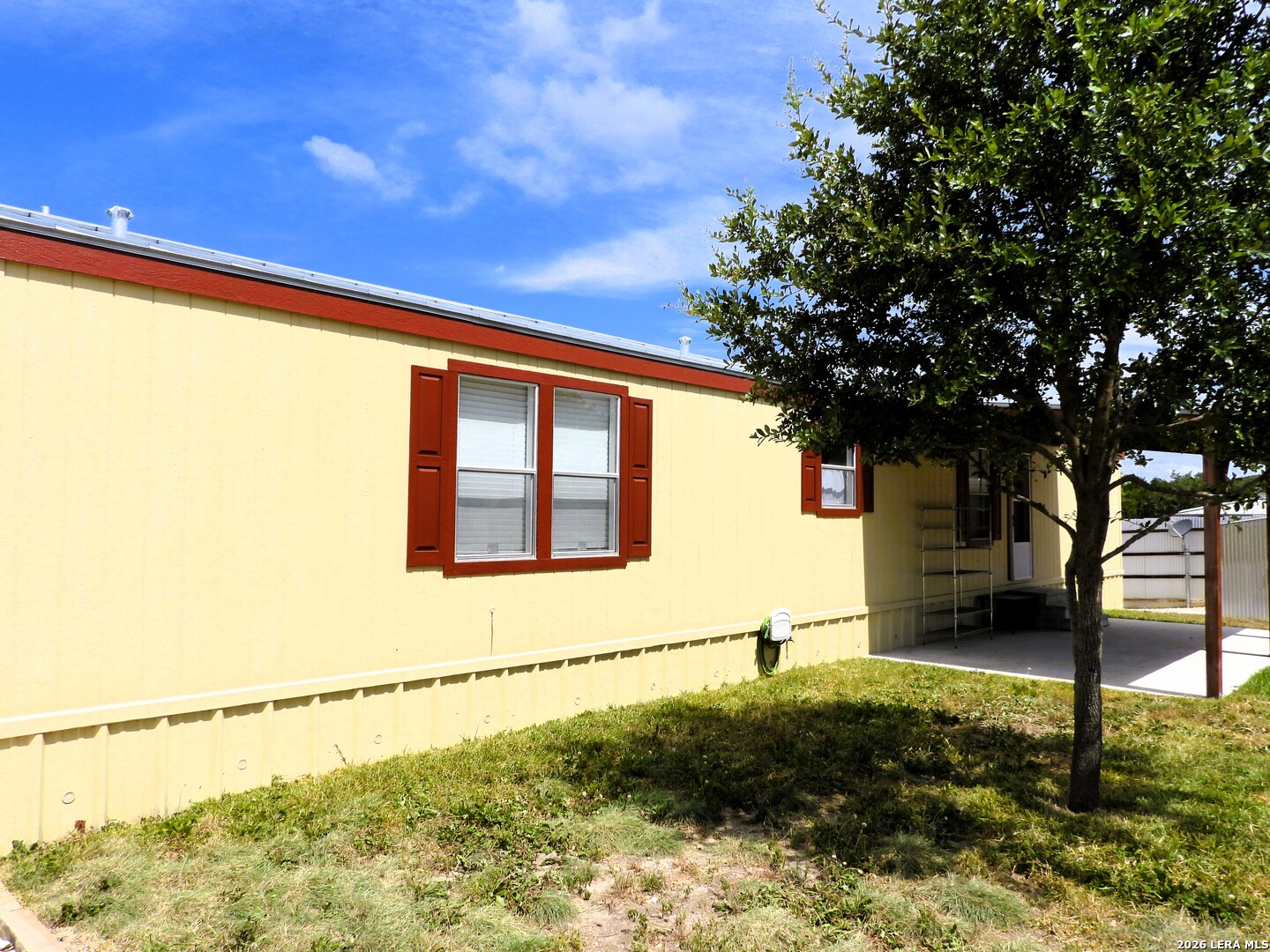 10766 Park Road 37 Lakehills TX 78063