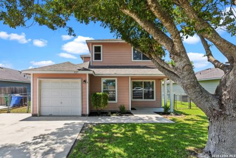 527 Roosevelt Seguin TX 78155