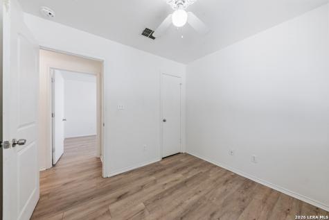 527 Roosevelt Seguin TX 78155