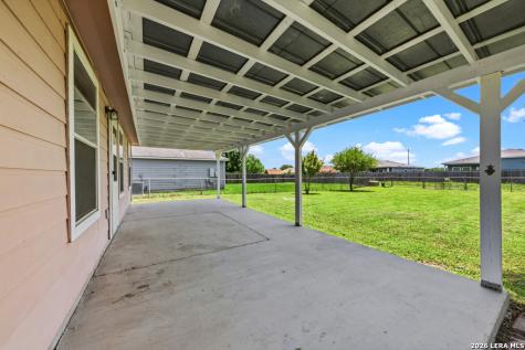 527 Roosevelt Seguin TX 78155