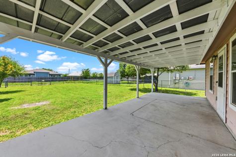 527 Roosevelt Seguin TX 78155