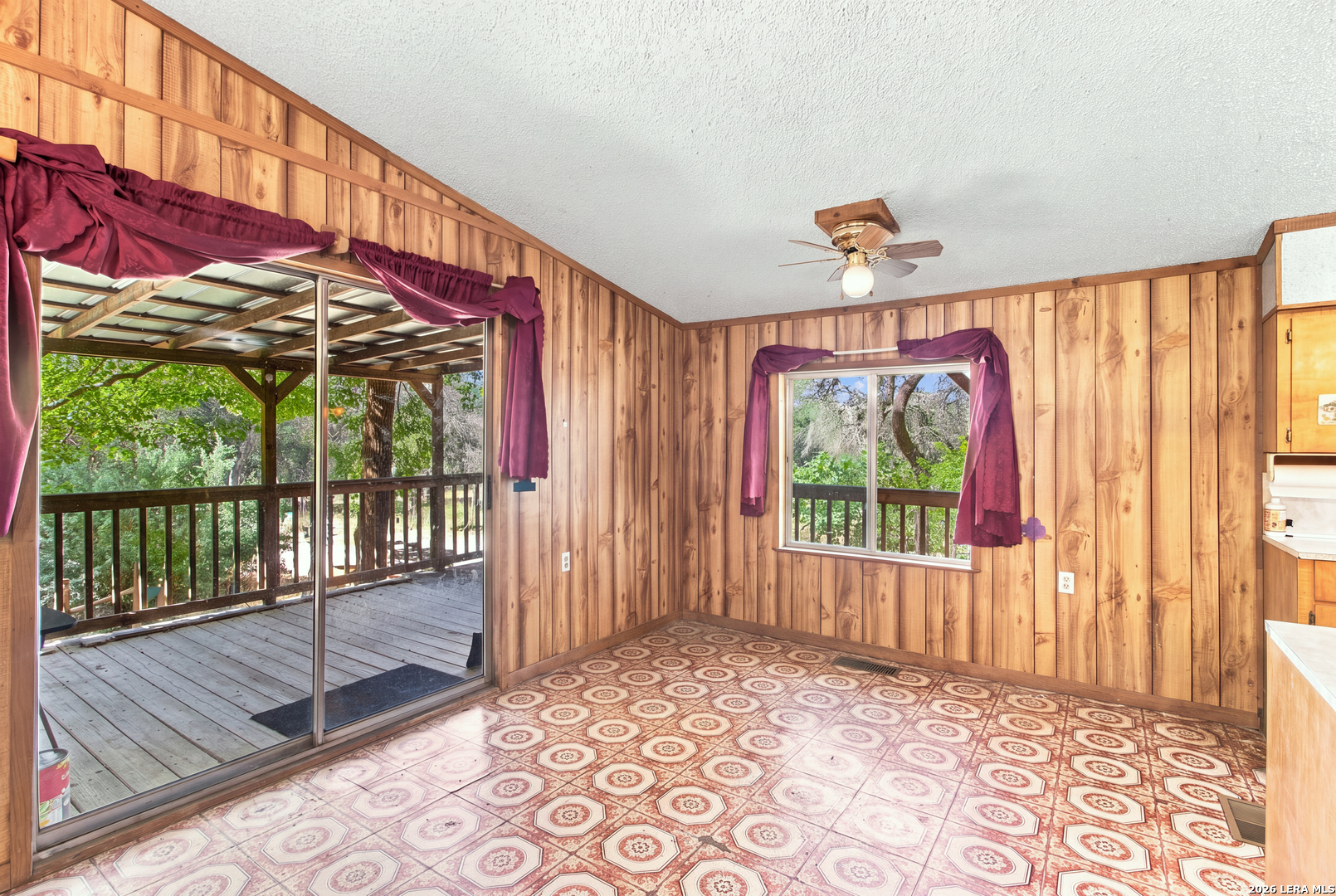 5943 Wharton's Dock Road Bandera TX 78003