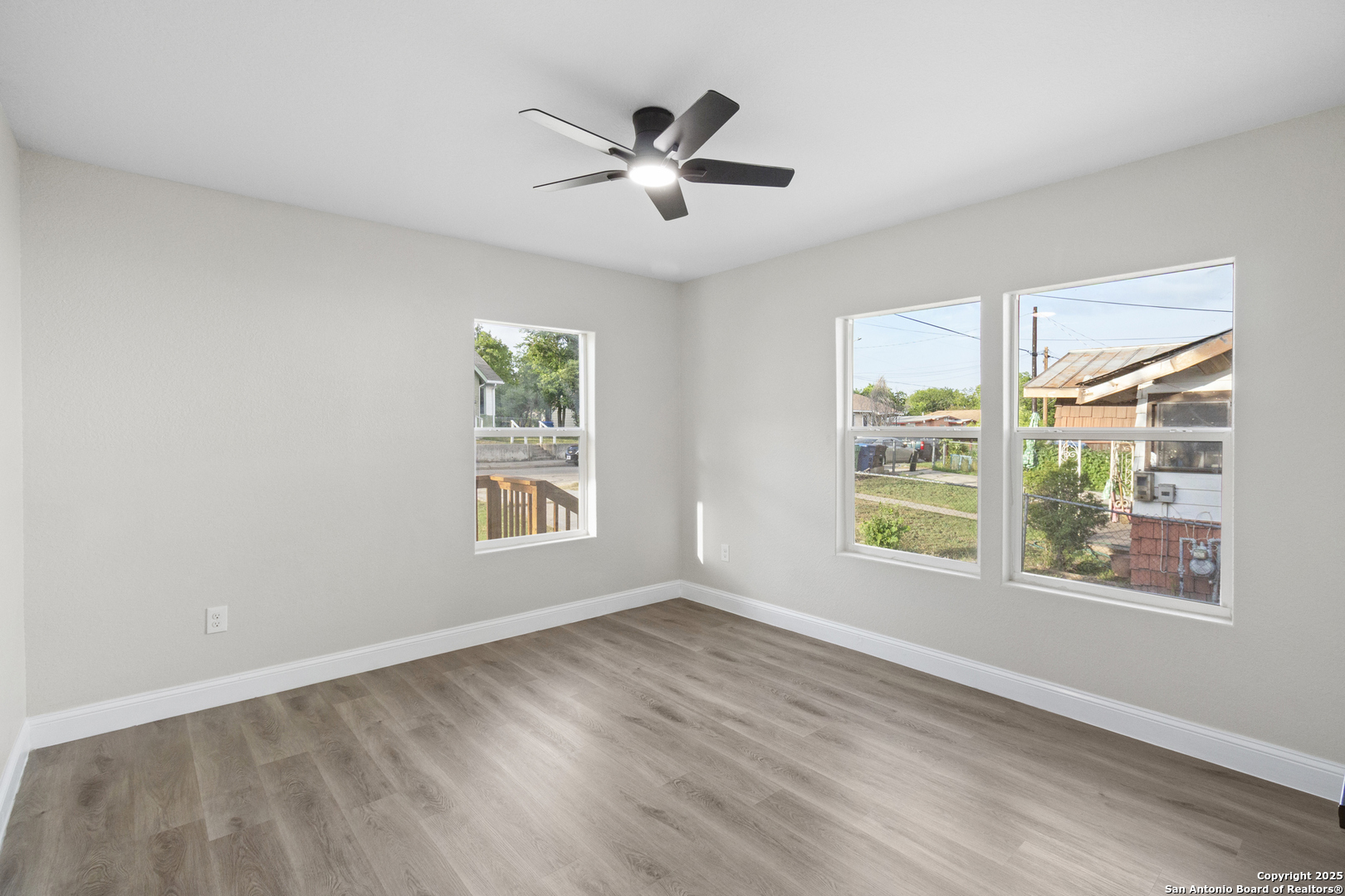 2210 Crockett San Antonio TX 78202