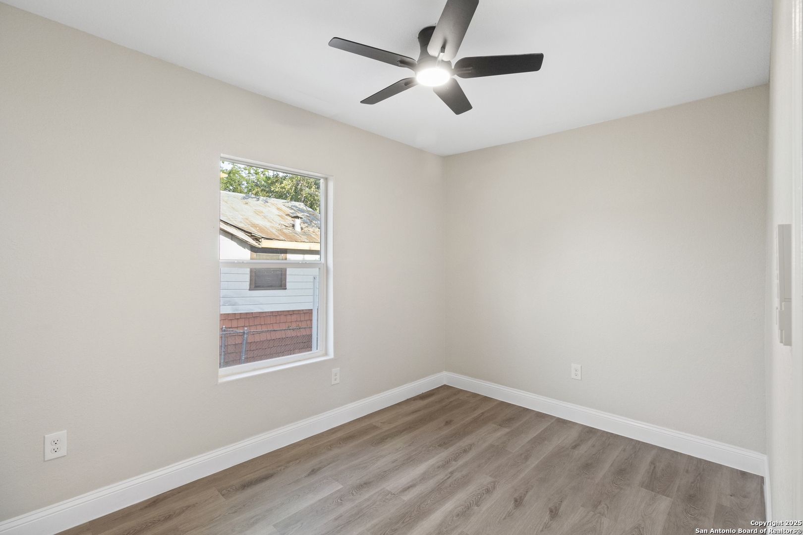 2210 Crockett San Antonio TX 78202