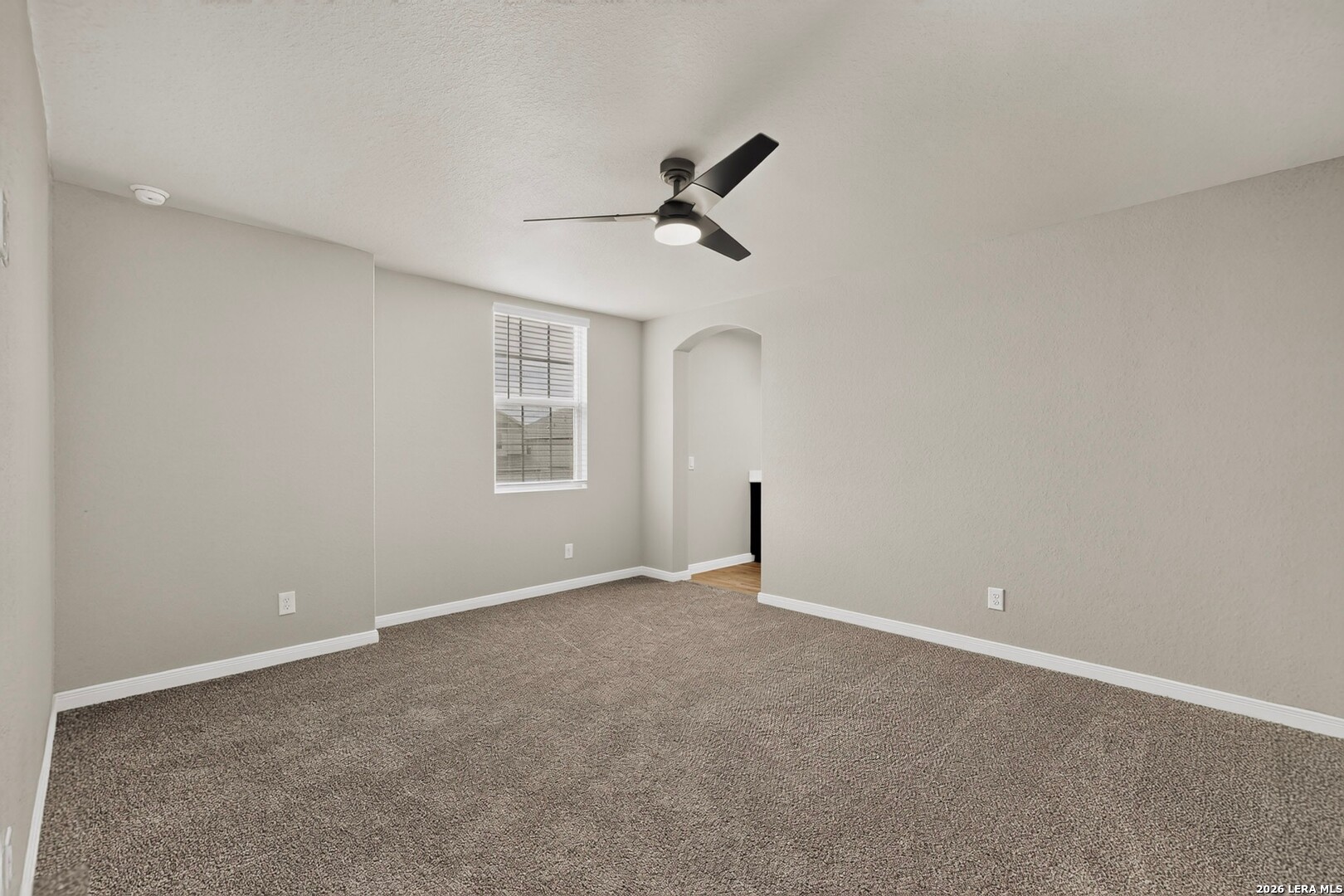 137 Sambar Main Schertz TX 78108