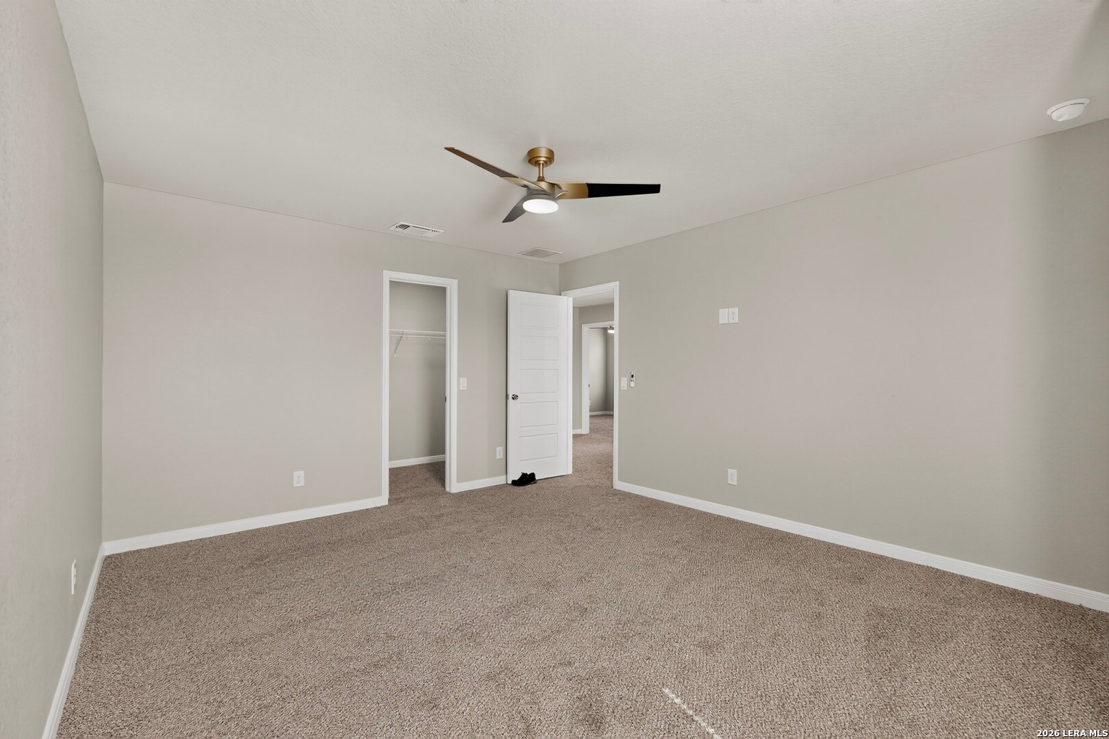 137 Sambar Main Schertz TX 78108
