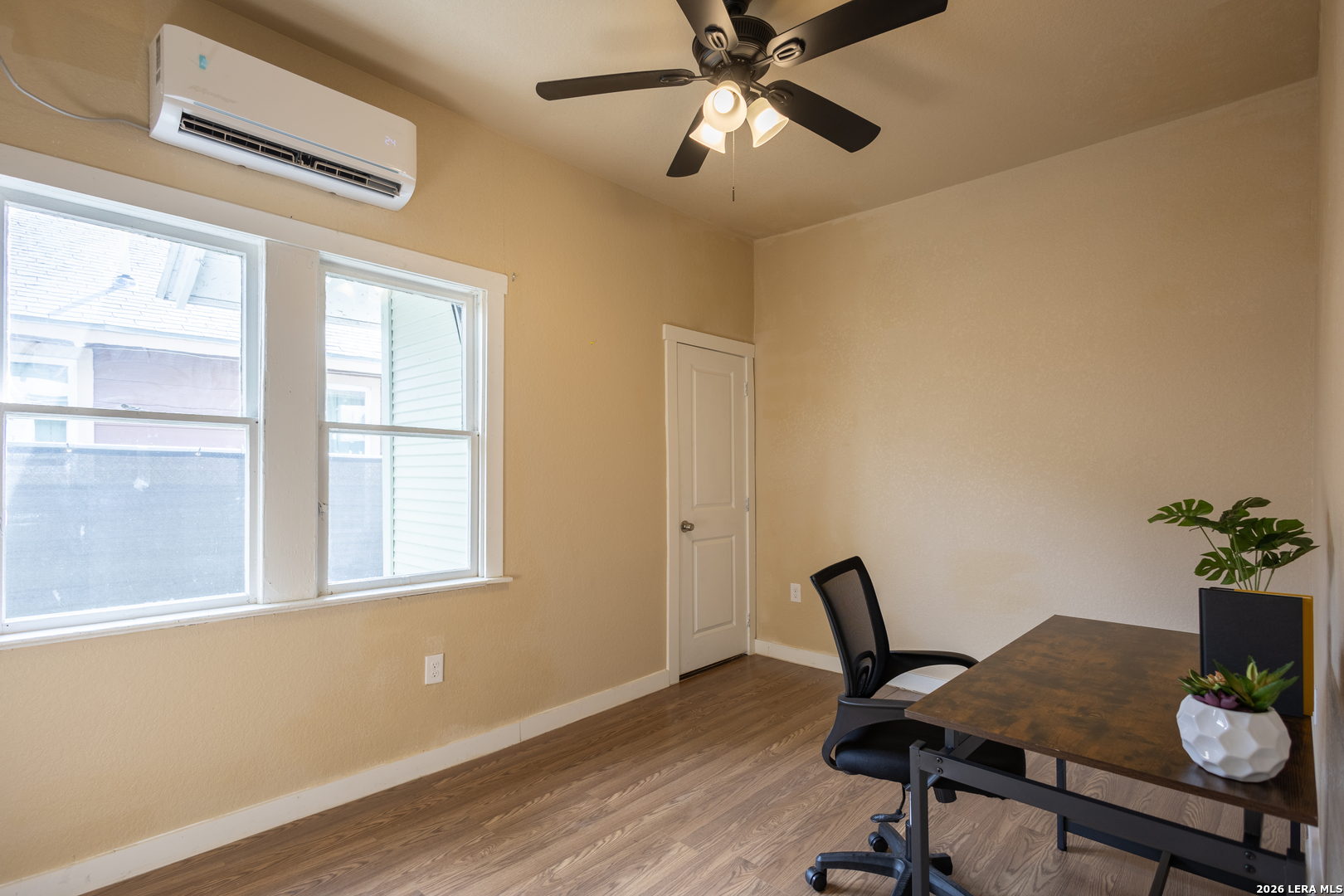 1010 W Lynwood Avenue San Antonio TX 78201