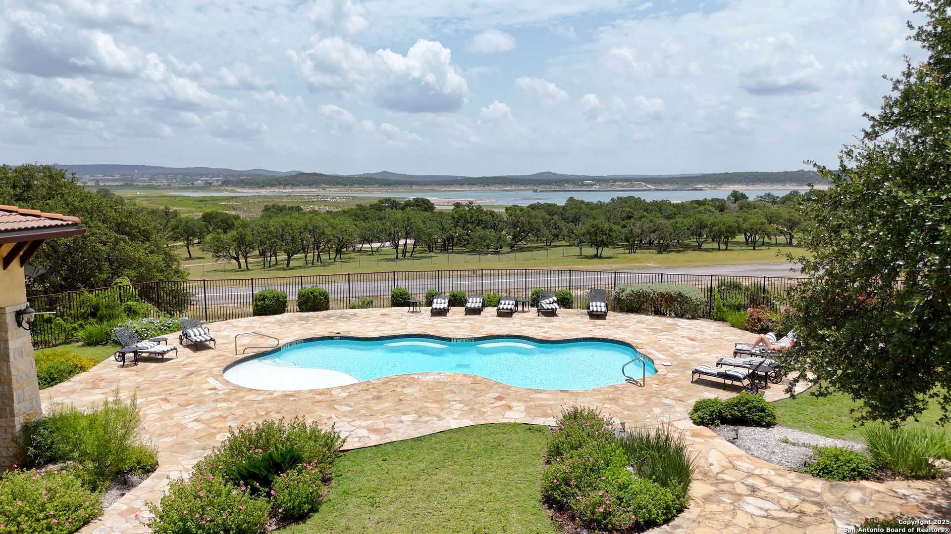2559 George Pass Canyon Lake TX 78133