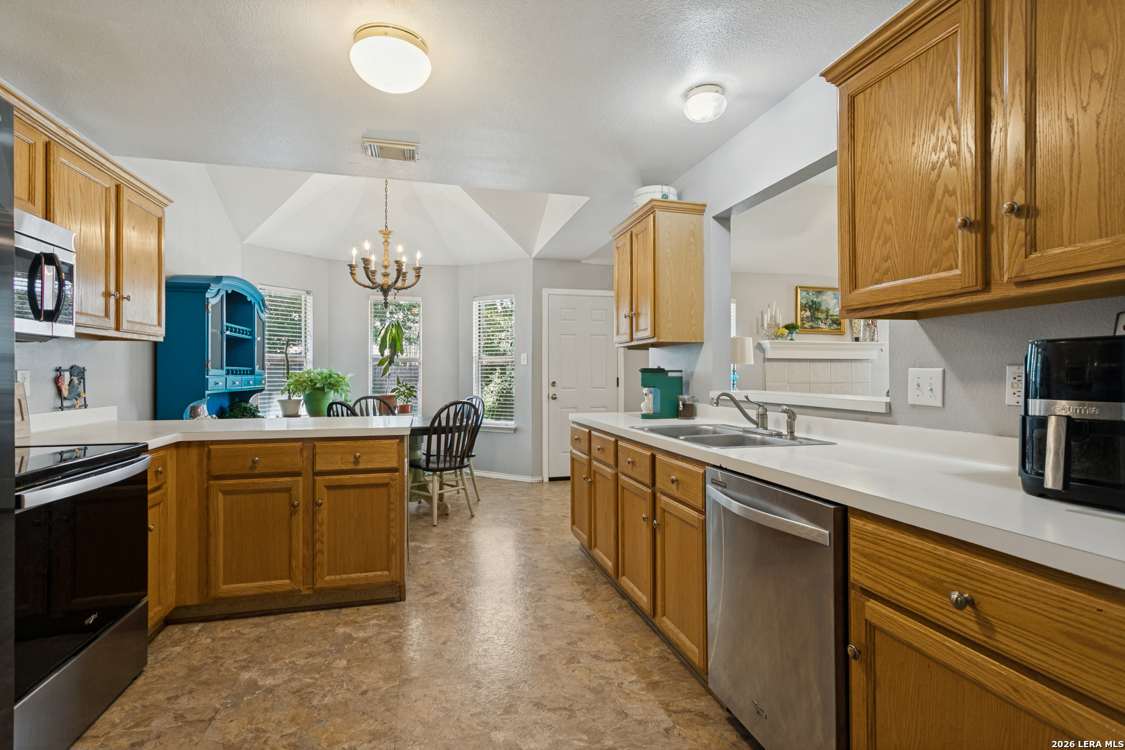 238 Tapwood Lane Cibolo TX 78108