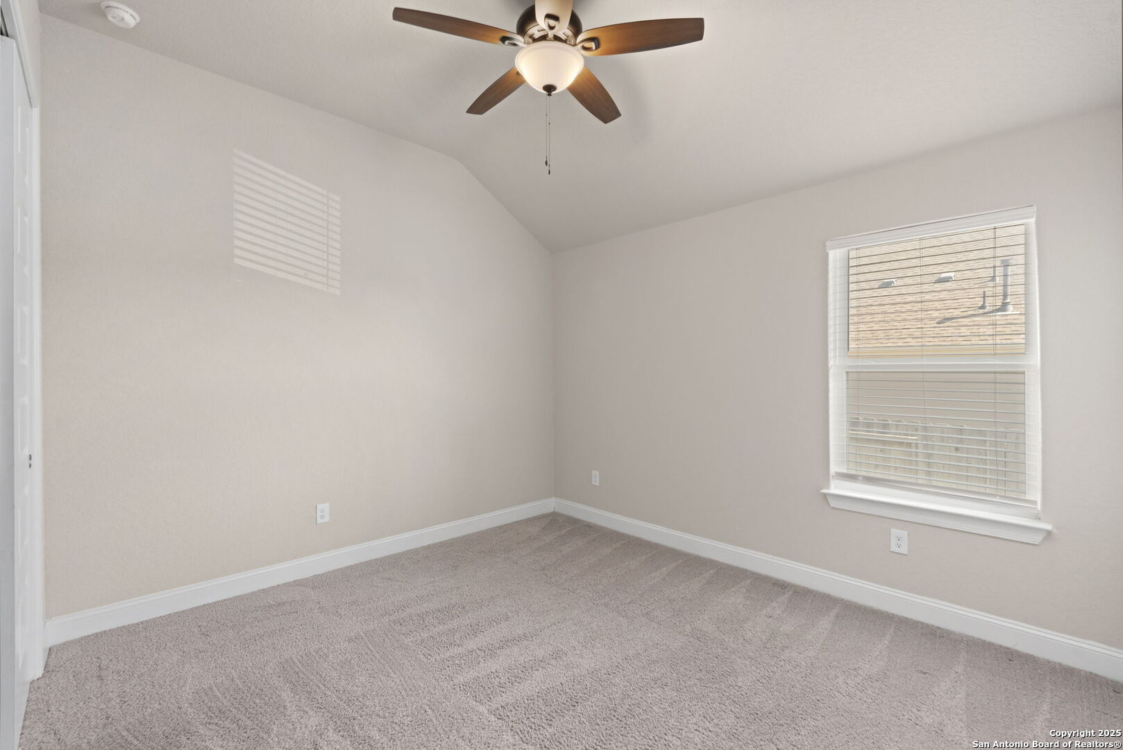 6533 Crockett Cove Schertz TX 78108