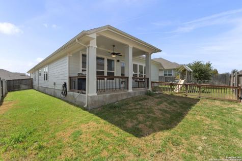 6533 Crockett Cove Schertz TX 78108