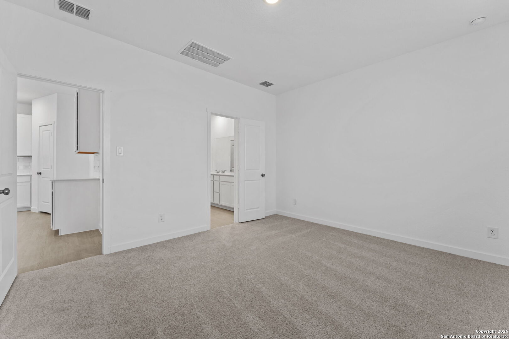 6611 Titan Park Converse TX 78109