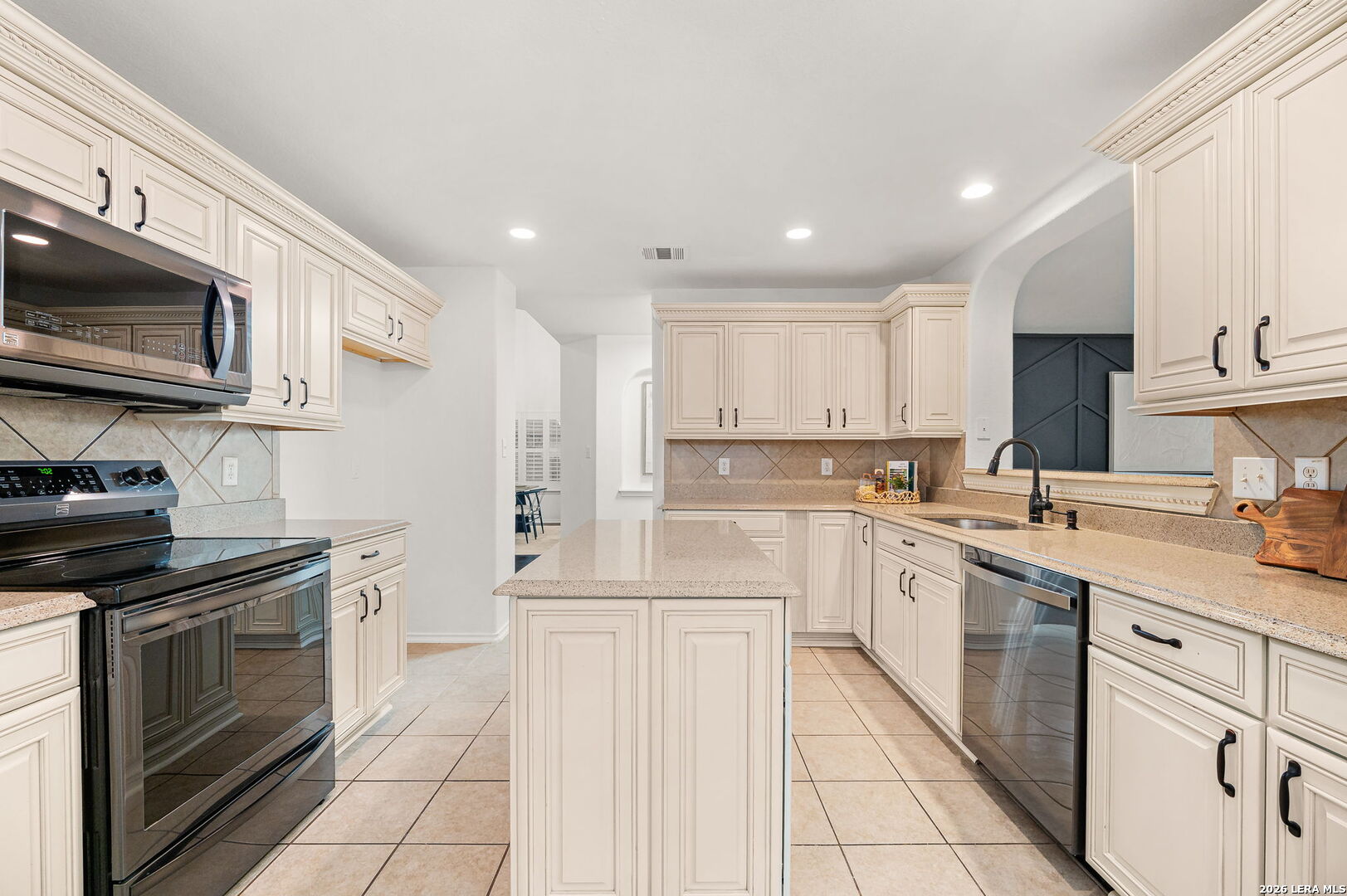 9403 Anderson Court Converse TX 78109