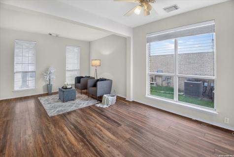 21502 Rio Comal San Antonio TX 78259