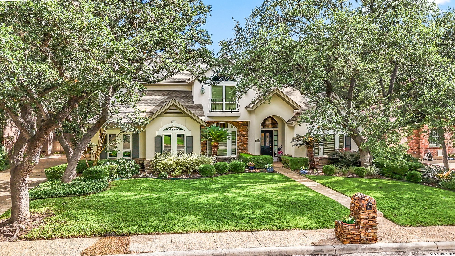 49 N Inwood Heights San Antonio TX 78248