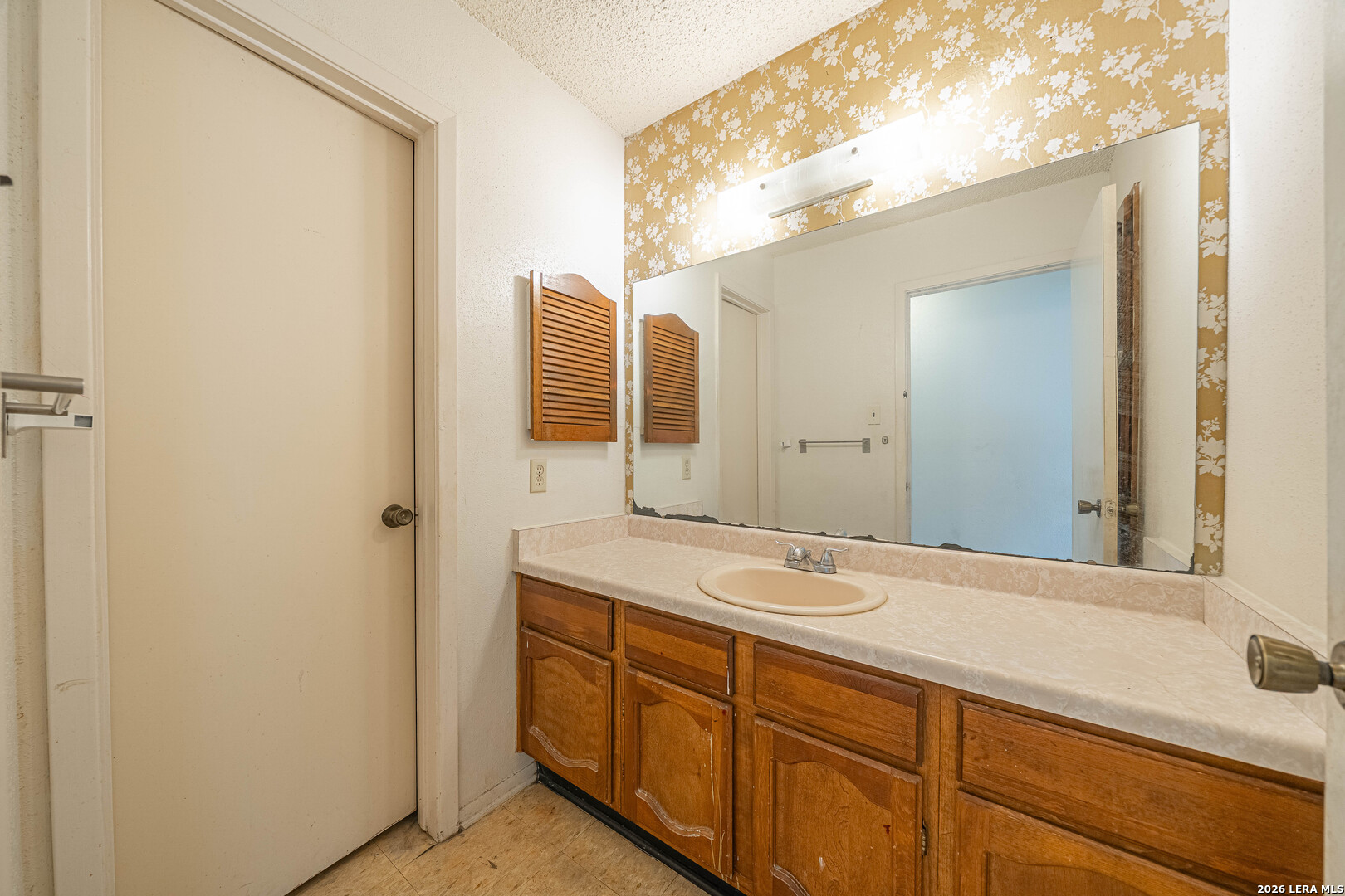 7677 Tarrasa San Antonio TX 78239