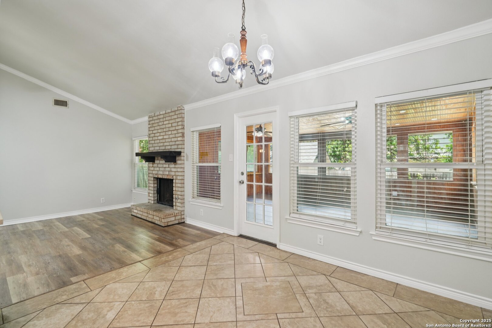 11930 Holm Oaks San Antonio TX 78249