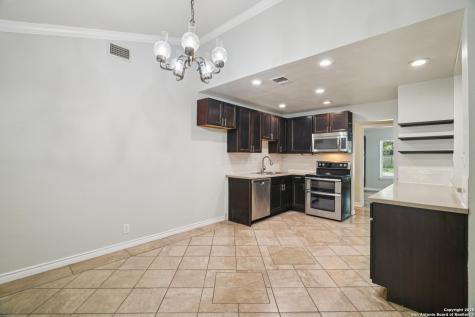 11930 Holm Oaks San Antonio TX 78249