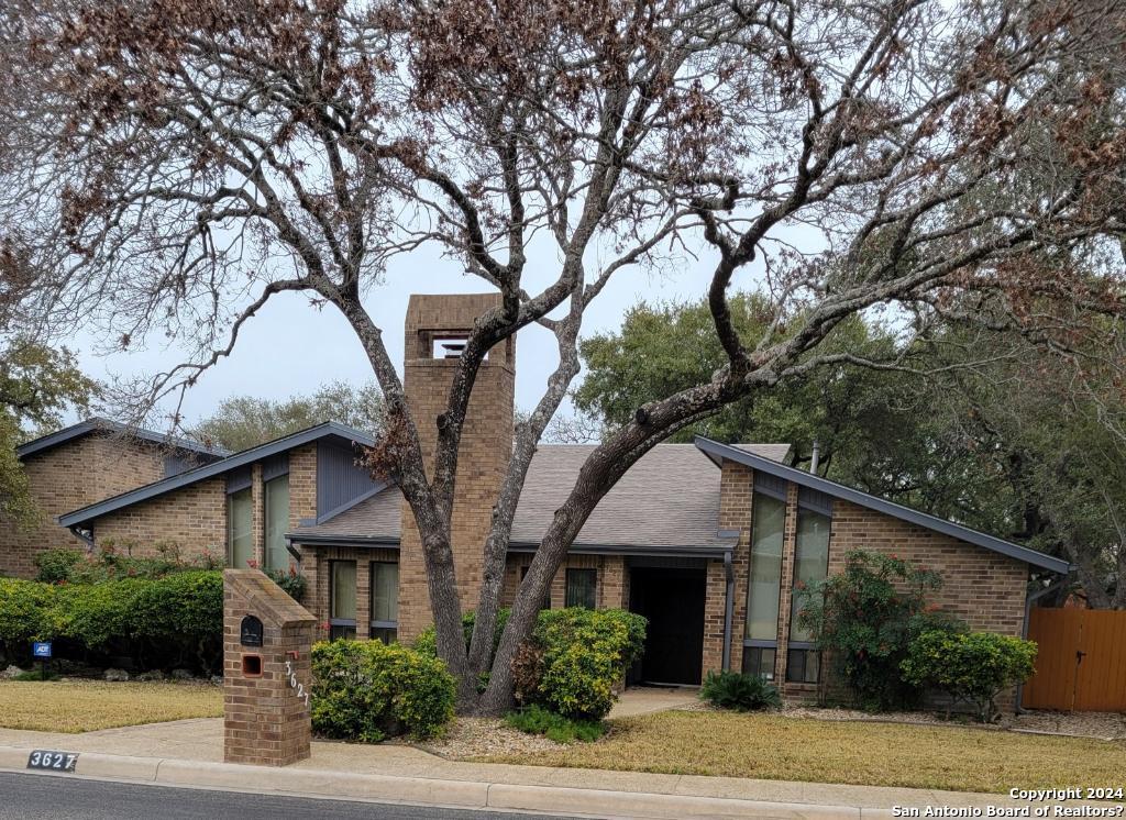 3627 Hunters Cliff San Antonio TX 78230