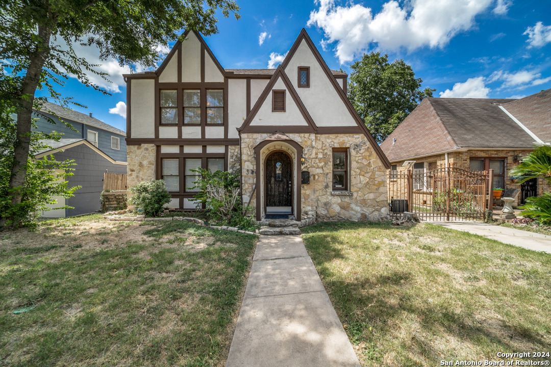 346 Donaldson Avenue San Antonio TX 78201