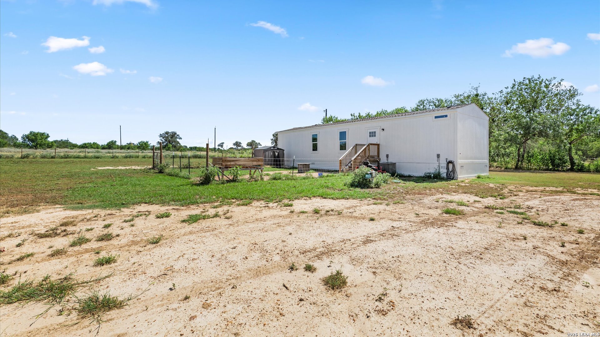 3131 Sandy Elm La Vernia TX 78121