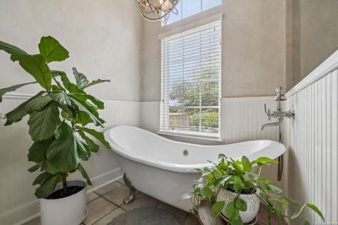 309 Lake View Boerne TX 78006
