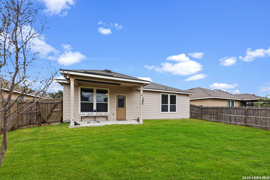 7410 Derby Vista Selma TX 78154