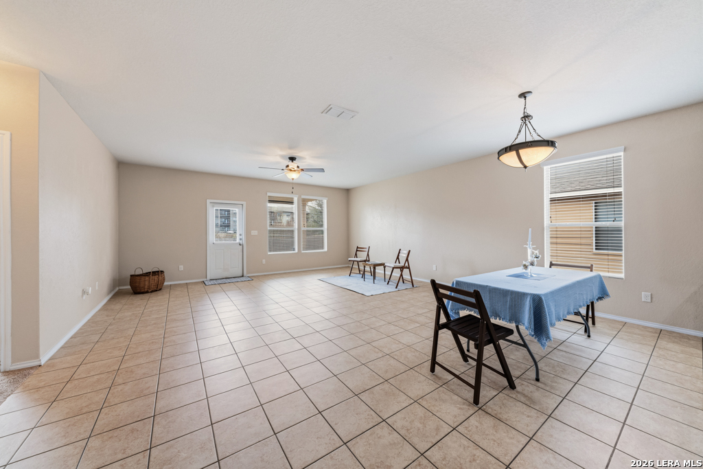 7410 Derby Vista Selma TX 78154