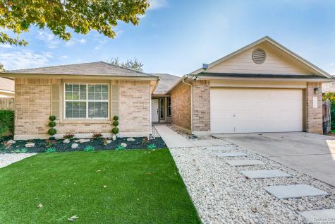 15238 Preston Pass Drive San Antonio TX 78247