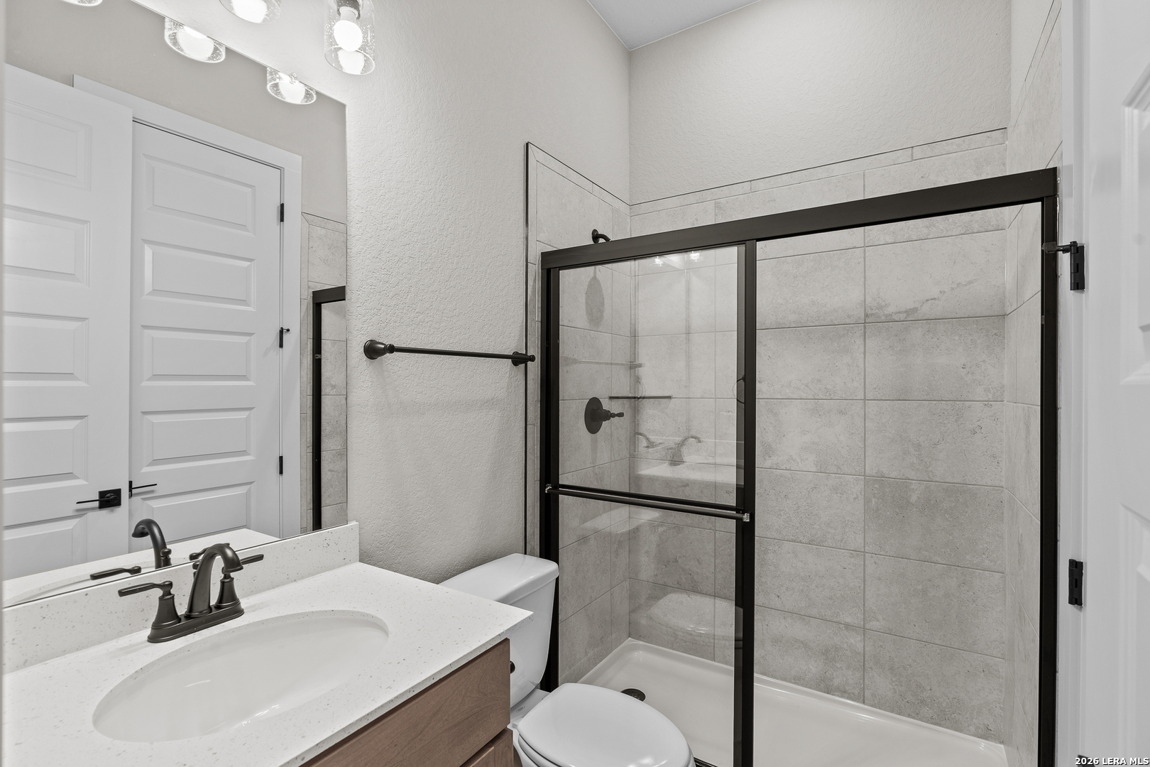 521 Lago Landing San Antonio TX 78263